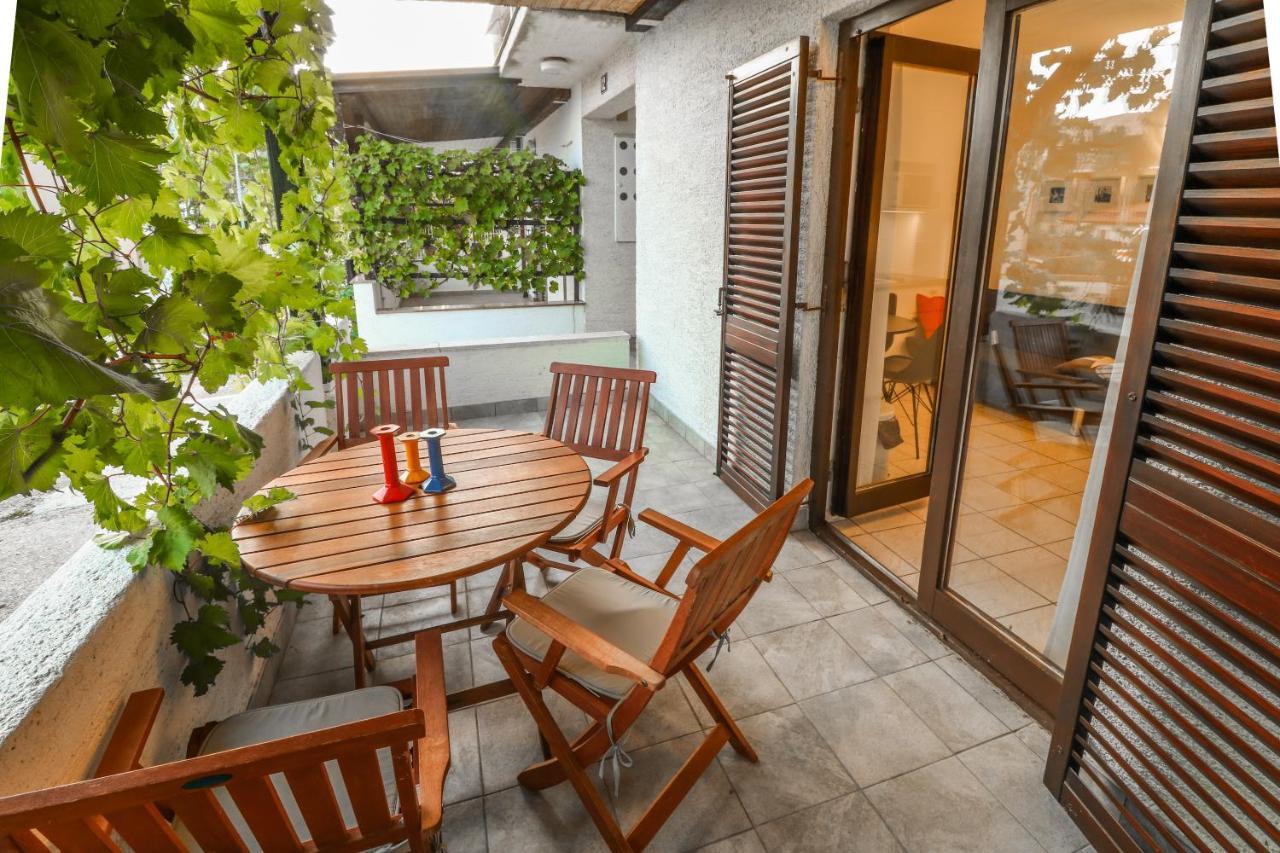 Apartments Vladan With Terrace Baska  Exterior photo